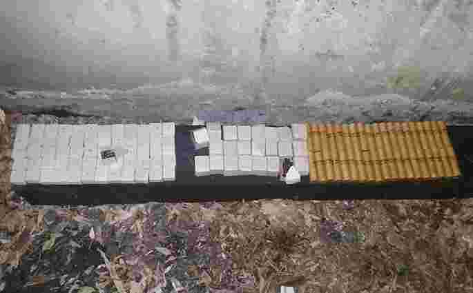 У Маріуполі в товарному вагоні знайшли мішок з патронами і тротиловими шашками
