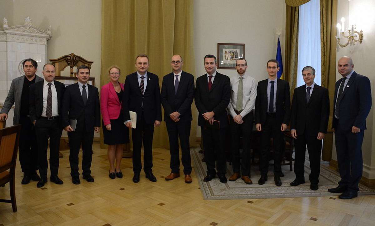 Мер Львова обговорив з представниками МВФ реалізацію інвестиційних програм в місті