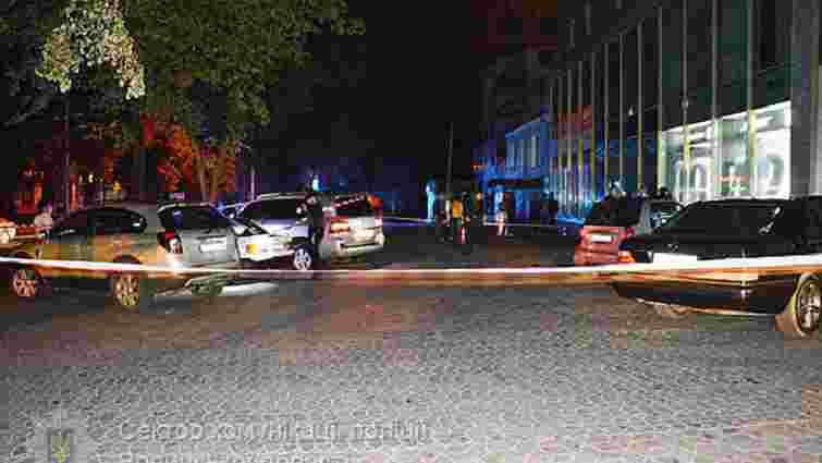 Поліція затримала чоловіка, який підірвав гранату біля розважального центру в Луцьку