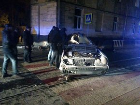 Внаслідок нічної ДТП у Львові загинула 17-річна дівчина