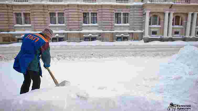 У Львові роботу снігоприбиральної техніки можна відстежувати онлайн