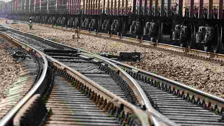 Молдова пообіцяла відремонтувати залізничну колію до України