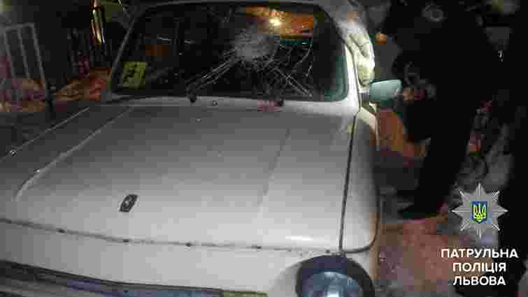 Автозлодії збили власника машини на своєму «Запорожці» і втекли з місця події