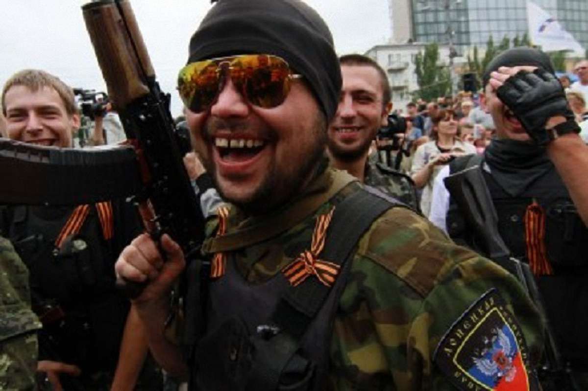 Посол США при ОБСЄ попередив про можливий наступ бойовиків на Маріуполь