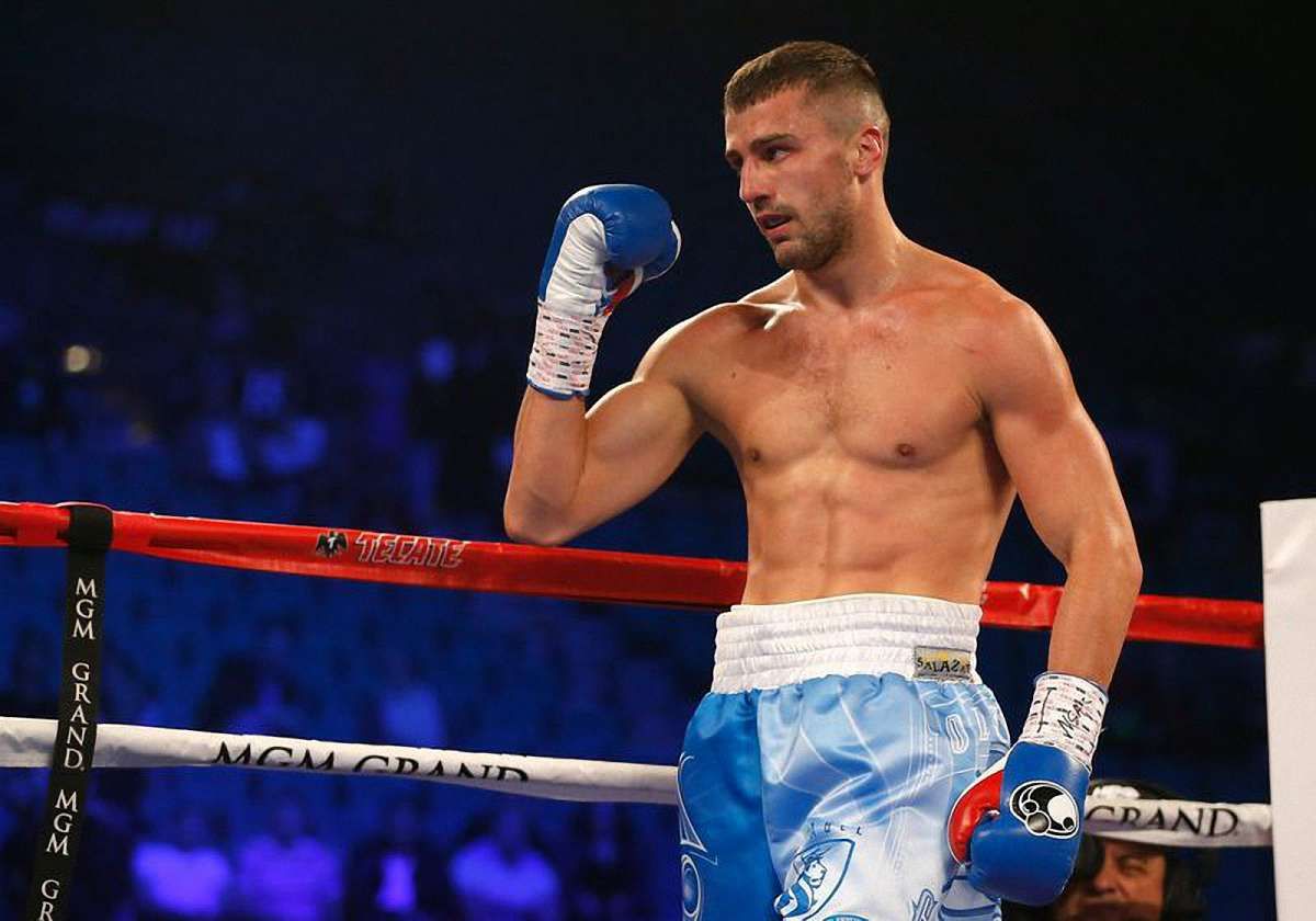Український боксер захистив чемпіонський титул, завершивши бій достроково
