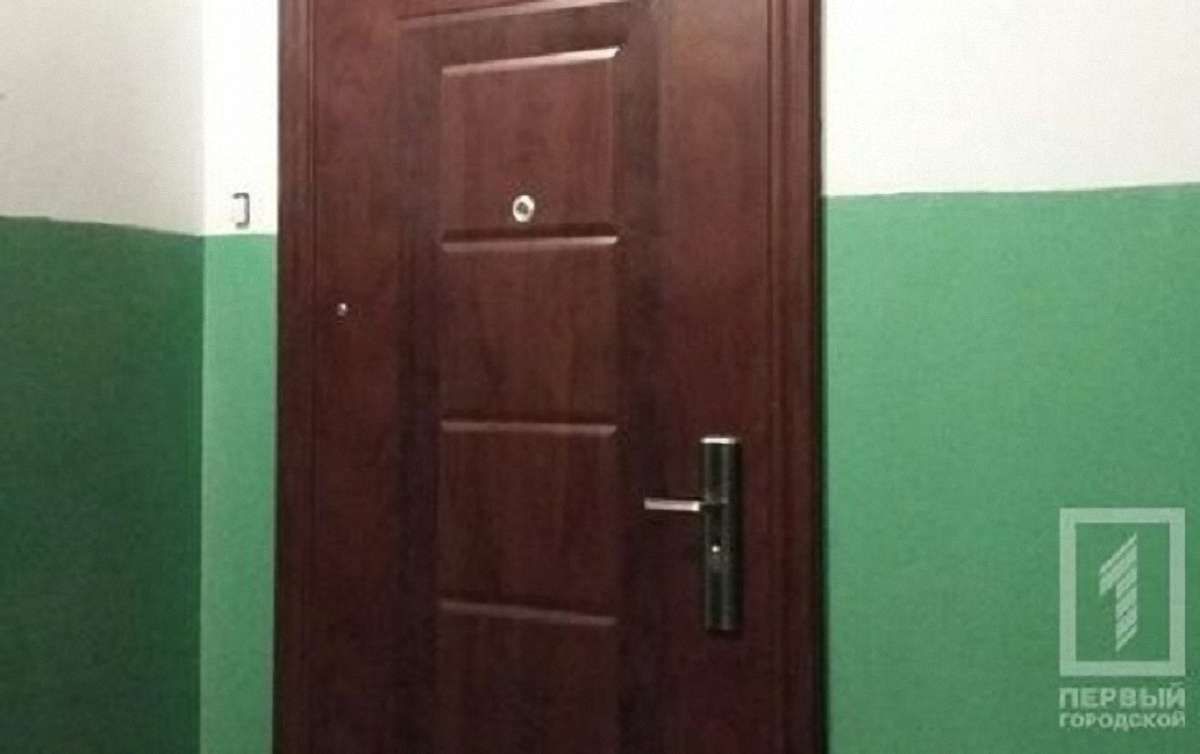 У Кривому Розі боєць АТО повісився в коридорі власної квартири