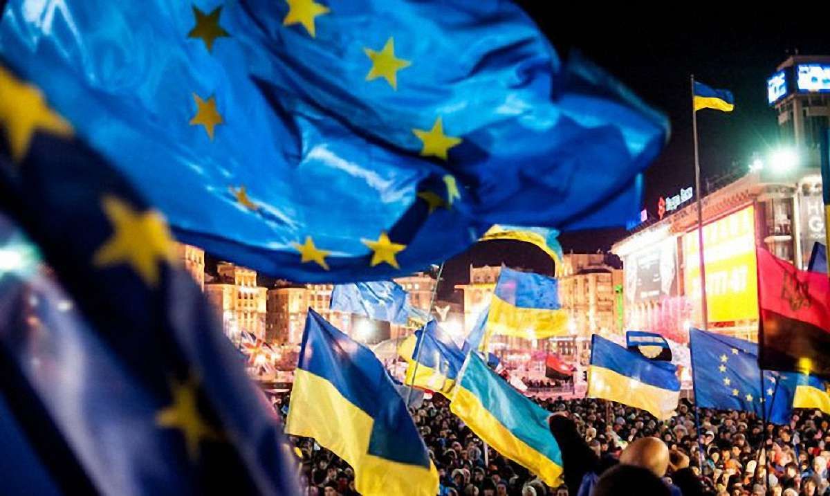 Львів’ян запрошують разом відзначити День Гідності та Свободи