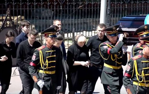 Підліткам, які обікрали будинок учасника АТО в день його похорону, загрожує 6 років тюрми