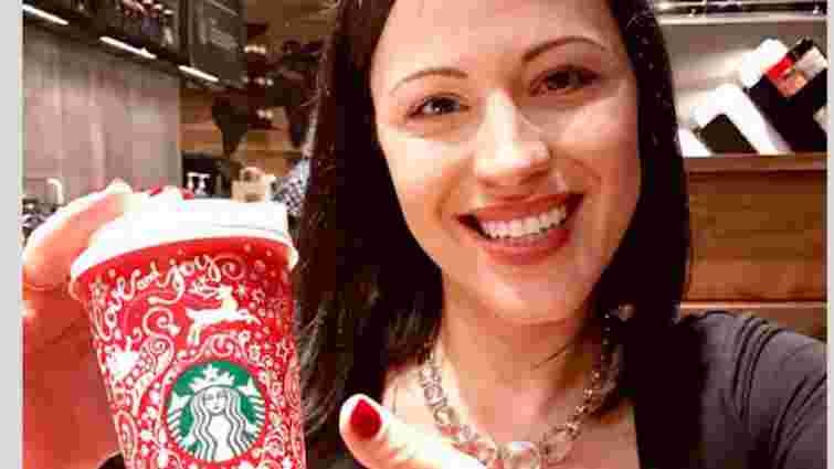 Художниця українського походження розробила новорічний дизайн для Starbucks
