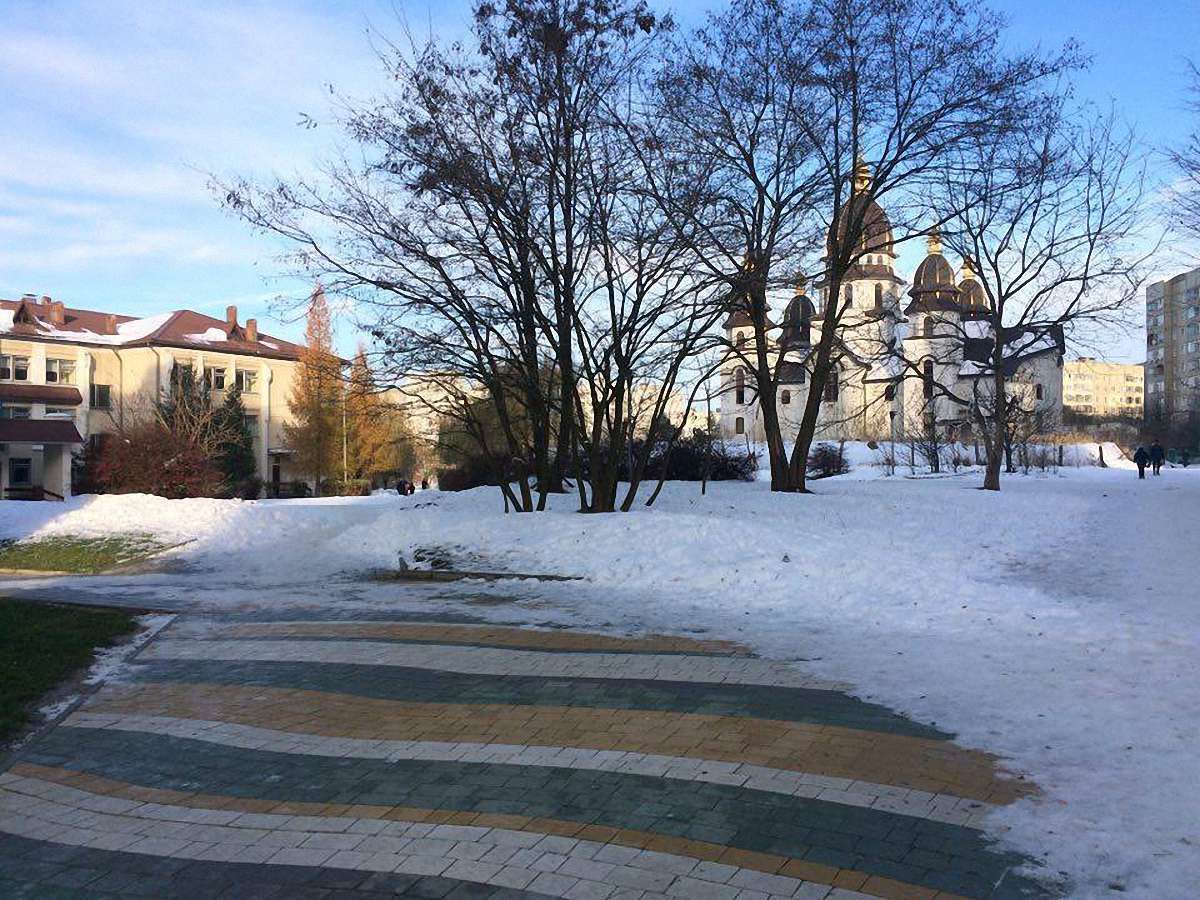 На Сихові відкриють громадський простір біля церкви Святого Духа