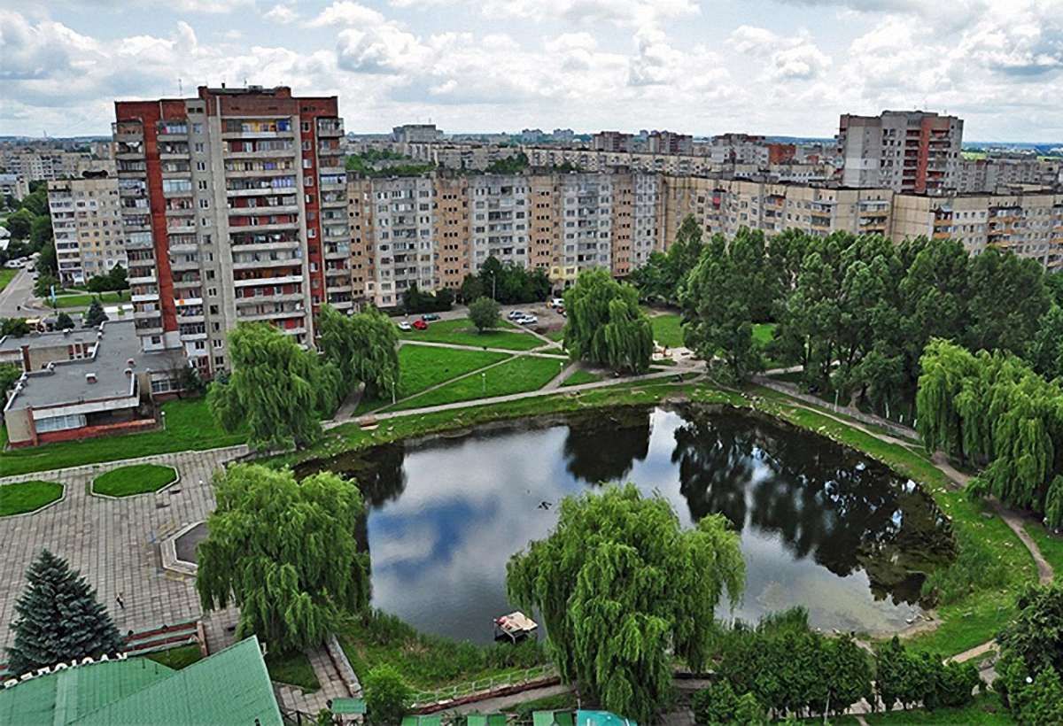 Місце, де вирує життя