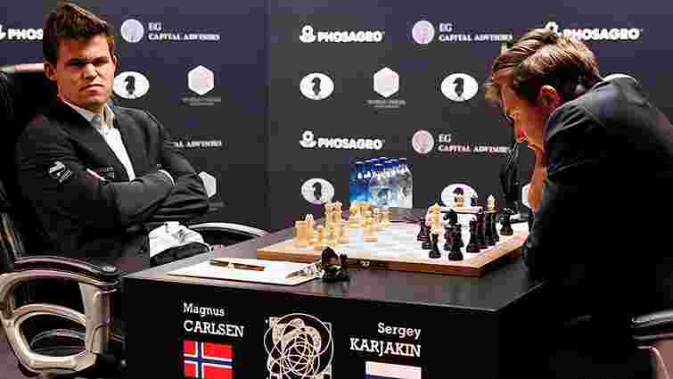 Росіянин і норвежець зіграли внічию останню партію матчу за звання чемпіона світу з шахів