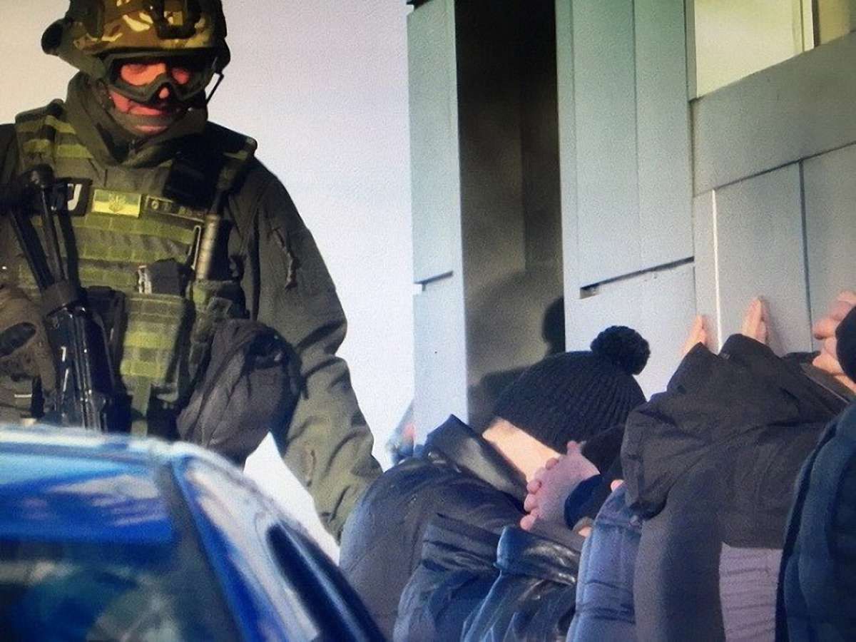 СБУ припинила діяльність банди рекетирів на Черкащині