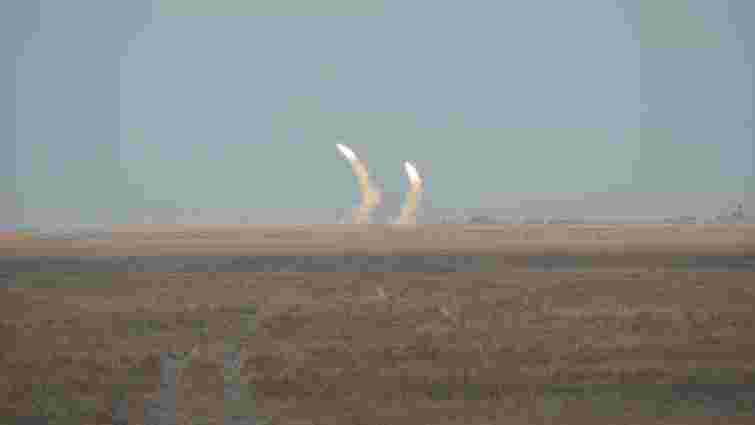 Порошенкові повідомили про успішні запуски керованих ракет на півдні України 