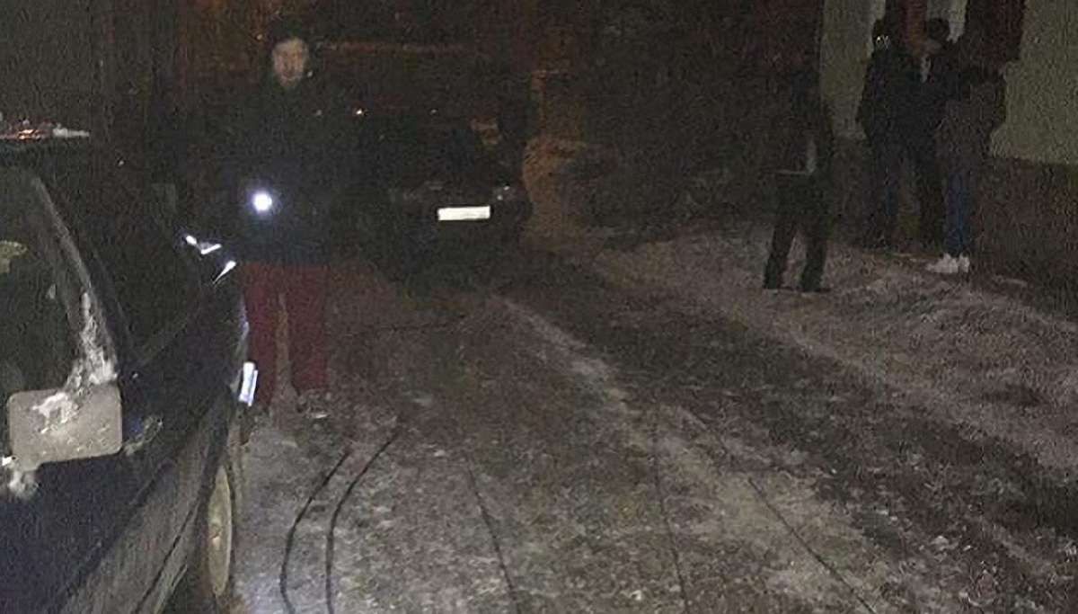 У Жовкві ціла вулиця залишилась знеструмленою через нетверезого водія