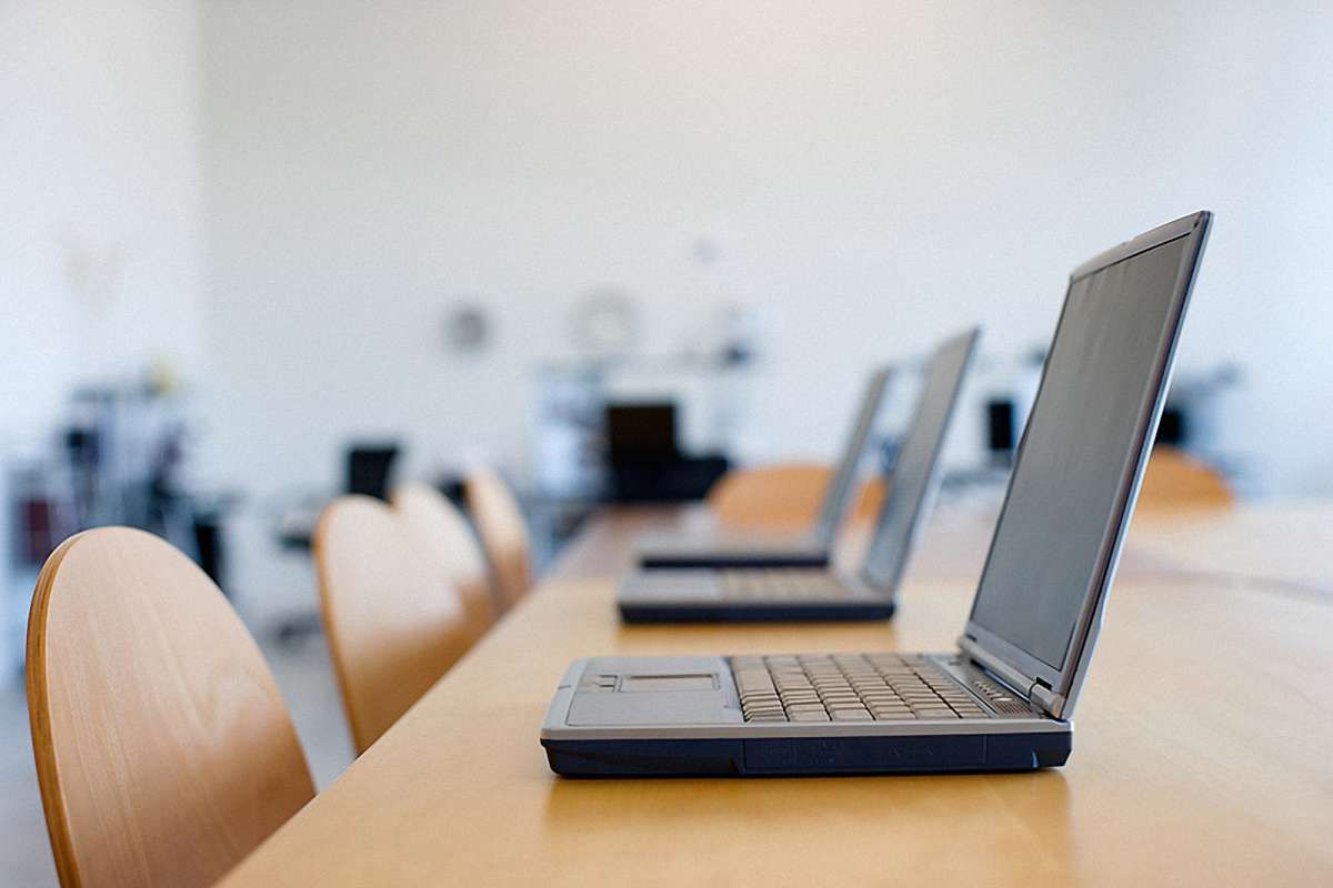 Відомі програмісти навчають львівських школярів інформатики
