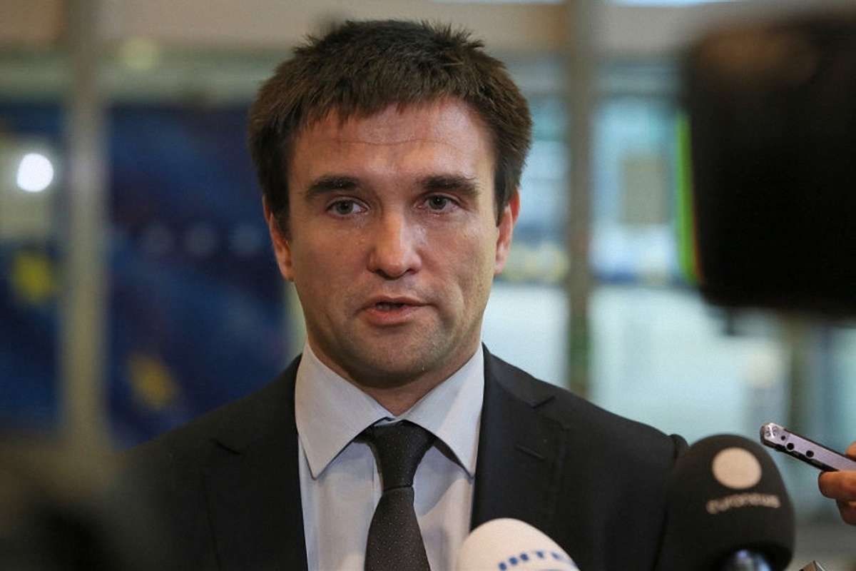 Глава МЗС повідомив коли українцям чекати на безвізовий режим з ЄС