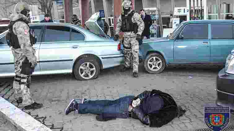 В Одесі поліція із стріляниною затримала грабіжників