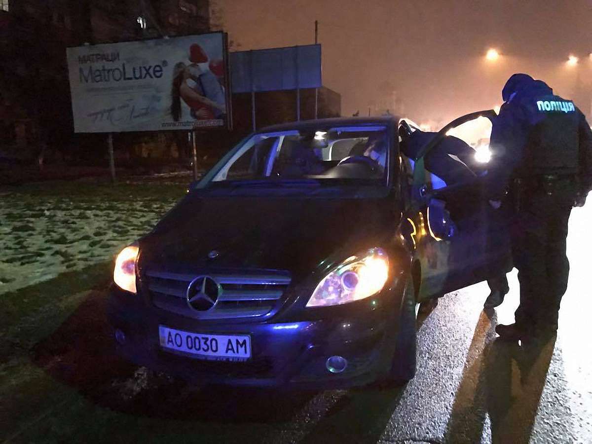 В Ужгороді п’яний працівник СБУ збив двох пішоходів