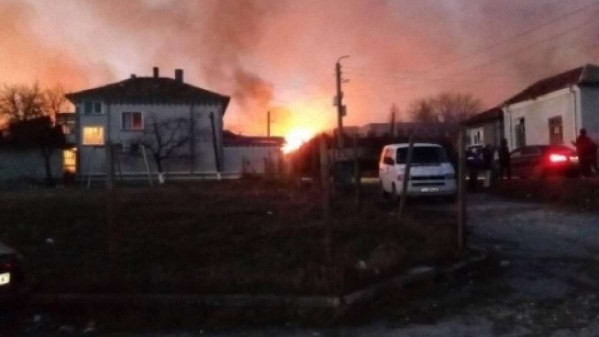 У Болгарії поїзд із цистернами зі зрідженим газом зійшов з рейок, є загиблі
