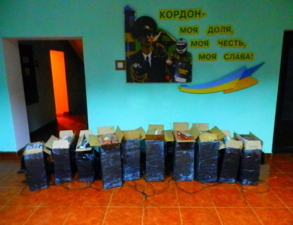 Прикордонники затримали контрабандистів-водолазів на Закарпатті