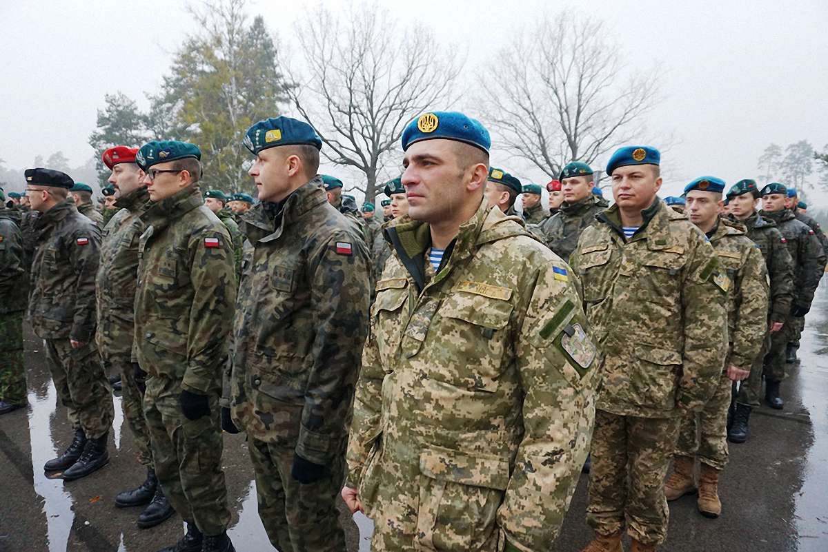 Українські десантники почали спільні військові навчання з поляками і литовцями у Польщі