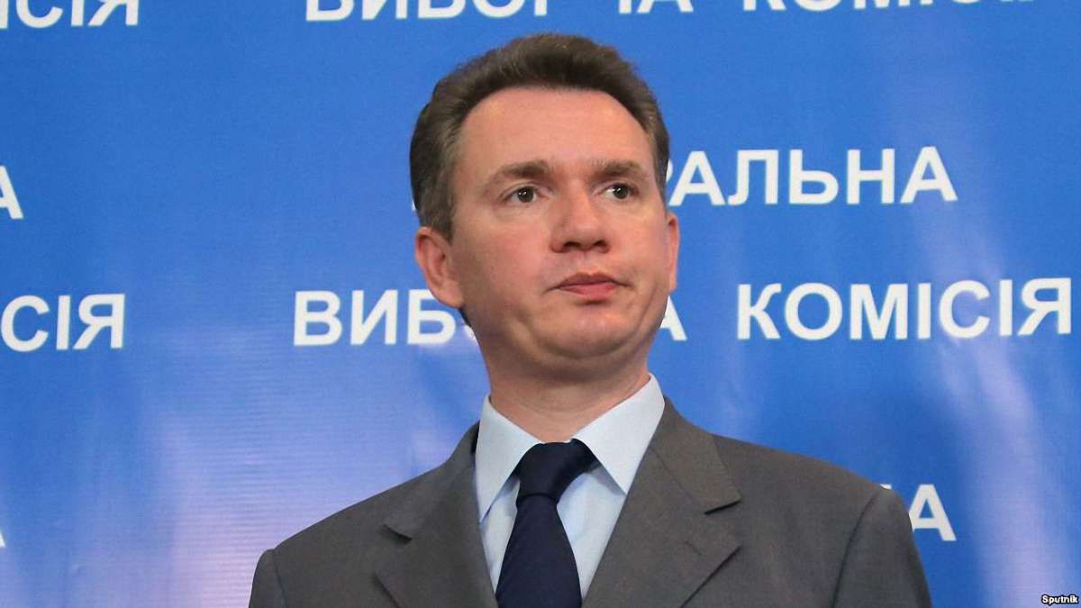 Голова Антикорупційної прокуратури підписав підозру голові ЦВК Михайлові Охендовському