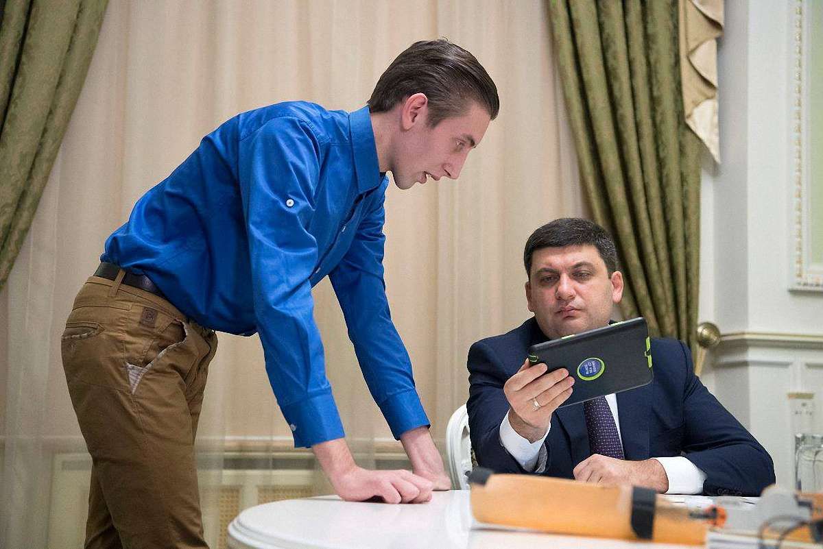 Гройсман започаткував  у соцмережі щотижневу рубрику на кращий український стартап