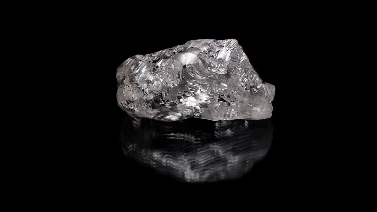 Вчені розкрили таємницю походження найбільших алмазів