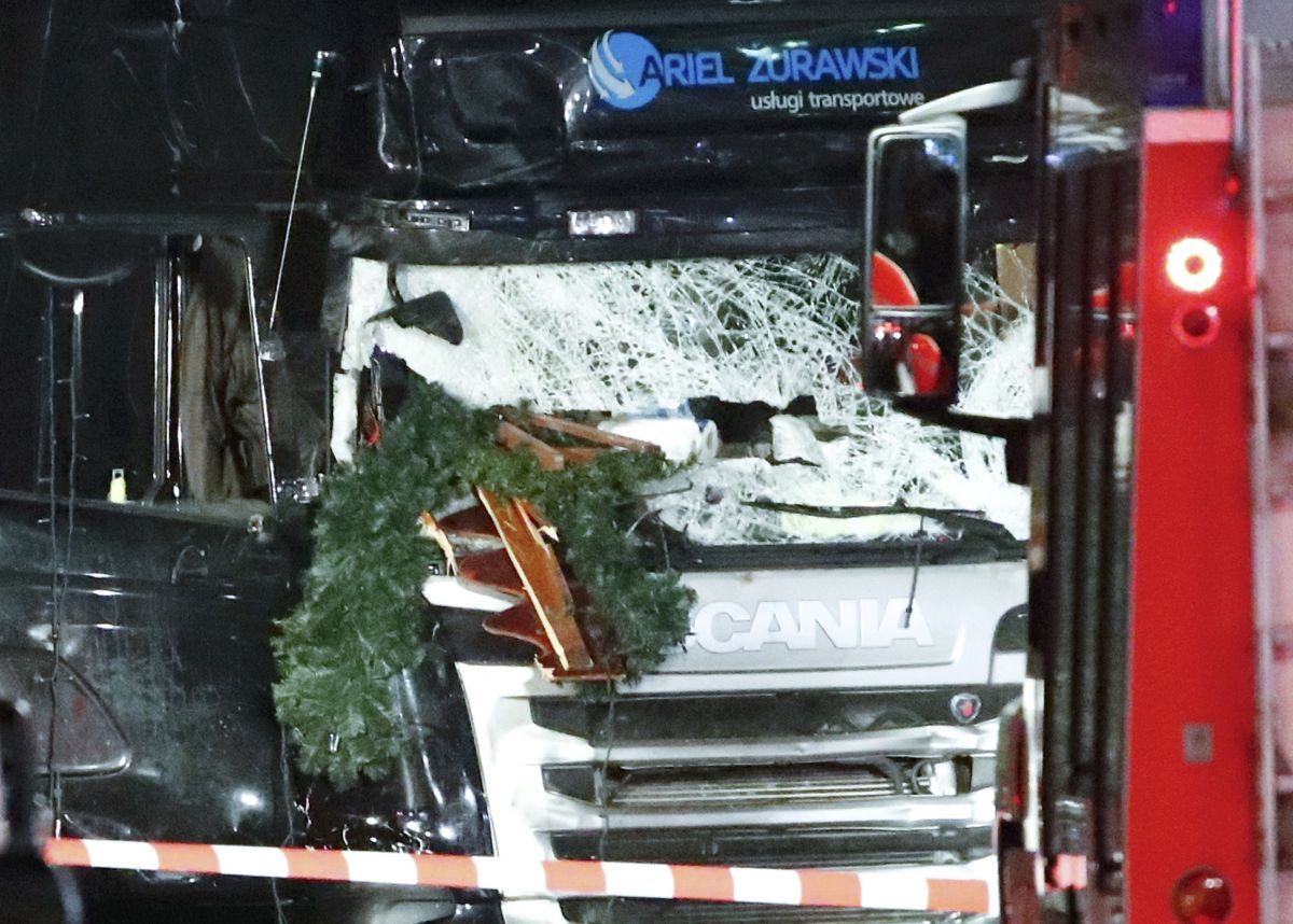 Поліція відпустила підозрюваного у теракті на різдвяному ярмарку в Берліні