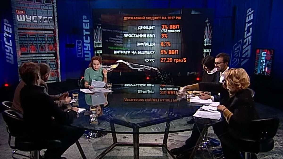 У прямому ефірі депутат Кужель облила Мосійчука водою