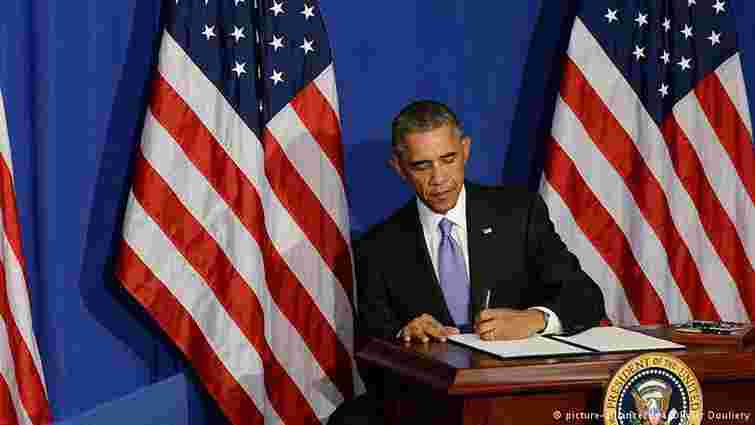 Президент США підписав військовий бюджет з допомогою для України на $350 млн