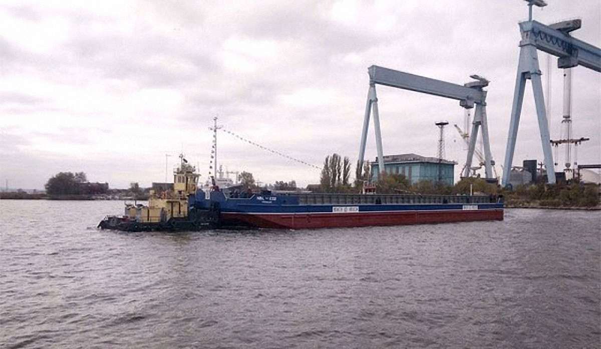 Українське Дунайське пароплавство отримало баржі, які замовили ще 27 років тому