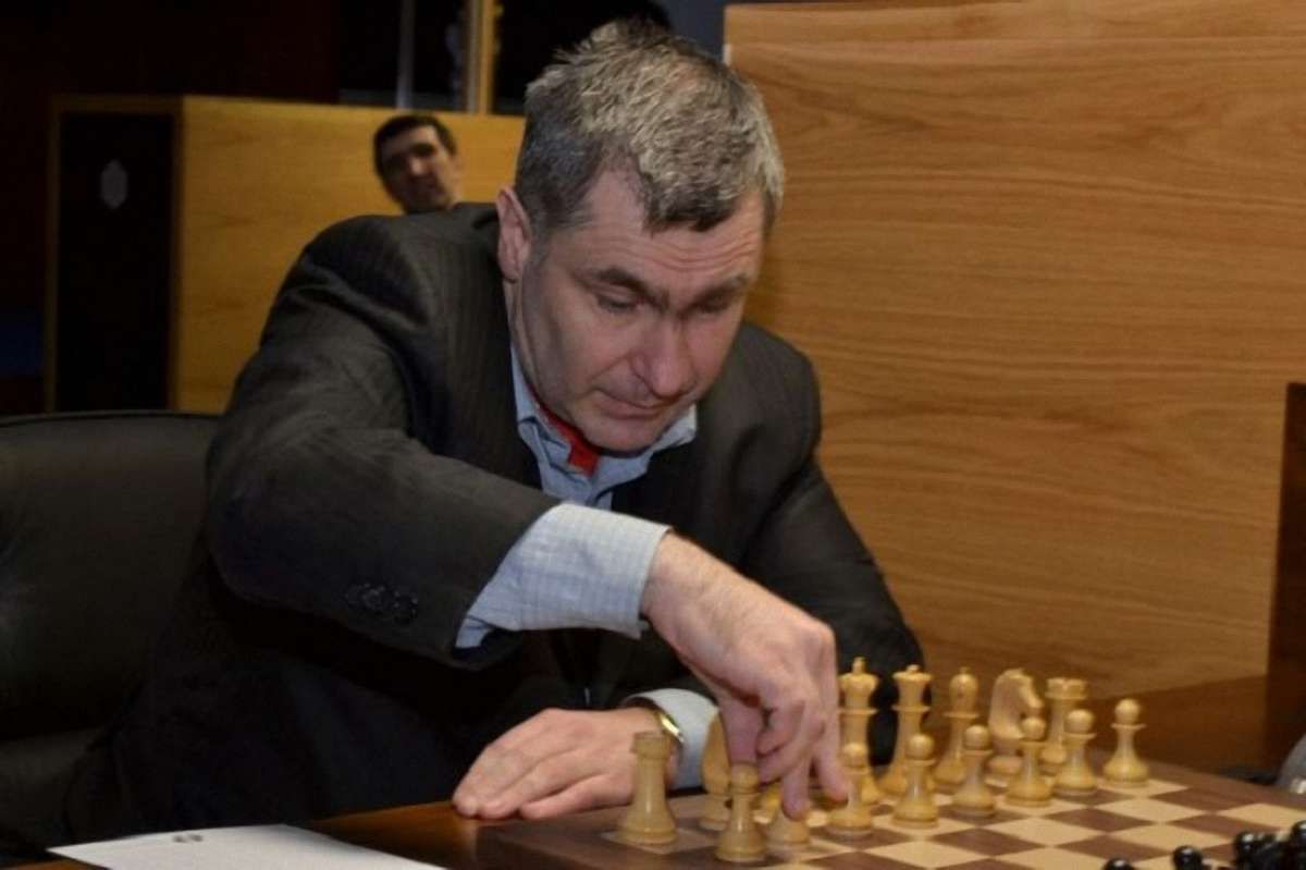 Львівський гросмейстер обіграв чемпіона світу з шахів