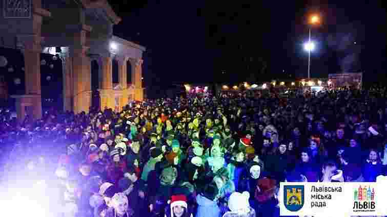Львів’ян запрошують на новорічну вечірку до Парку культури