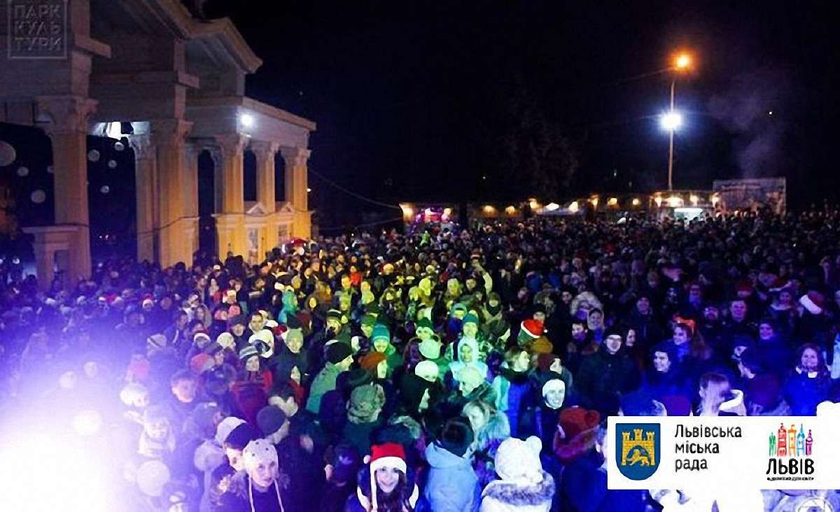 Львів’ян запрошують на новорічну вечірку до Парку культури