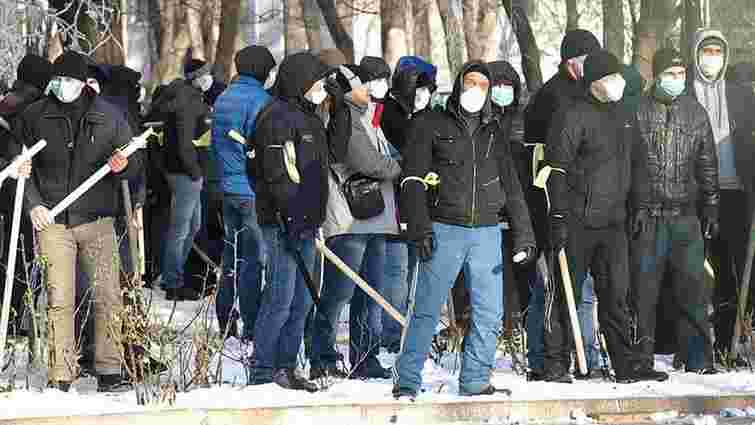 Інтерпол оголосив у розшук десятки «тітушок» за злочини проти Євромайдану