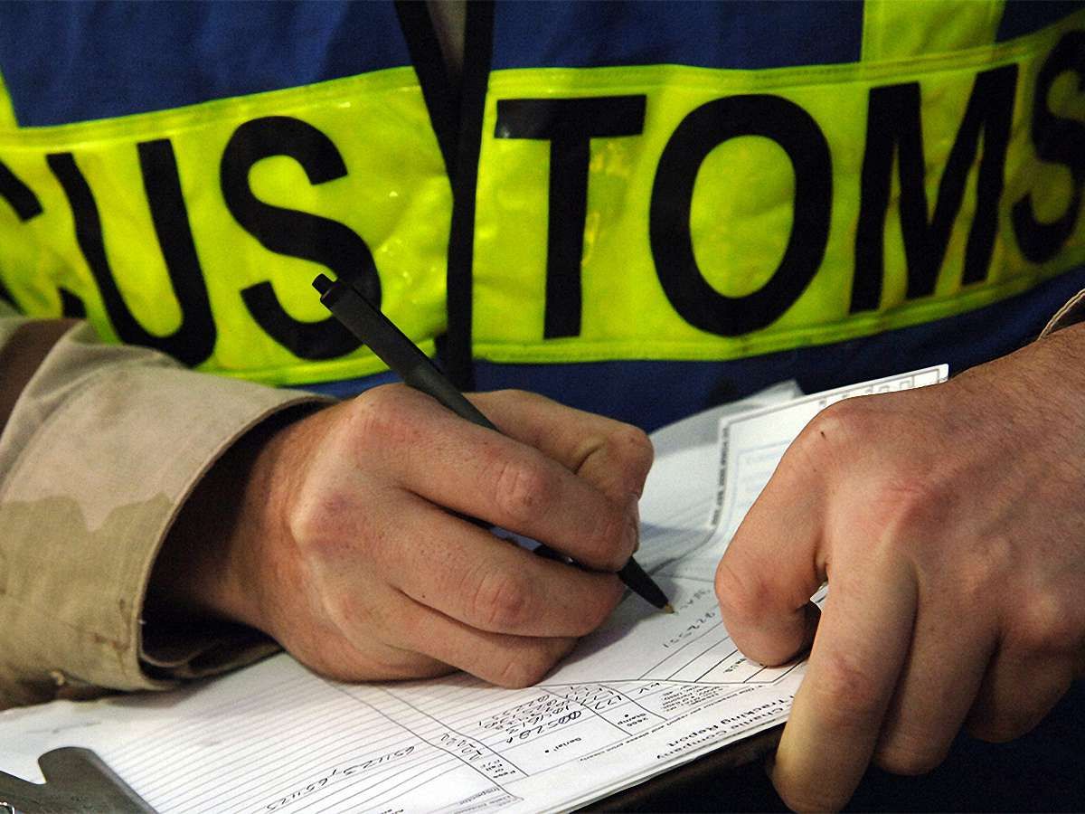Уряд запропонував ВРУ впровадити нові митні декларації за стандартами ЄС