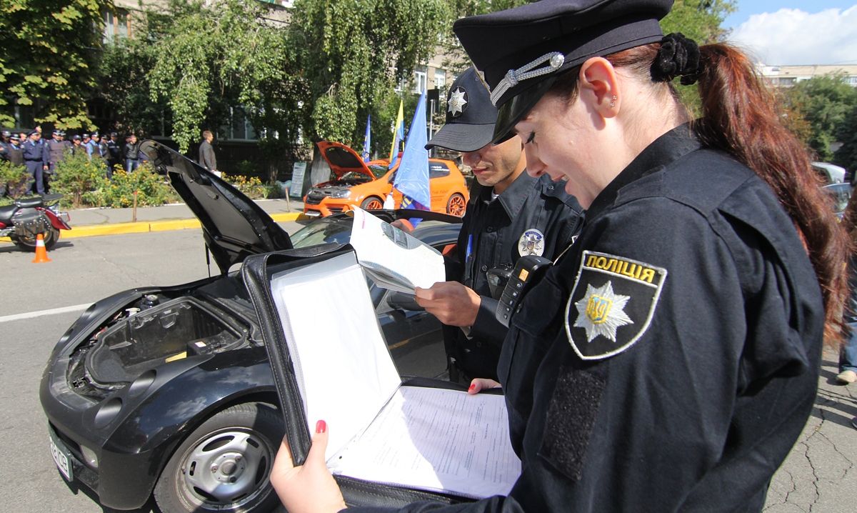 У новому році автомобілістів чекають нові штрафи за порушення ПДР