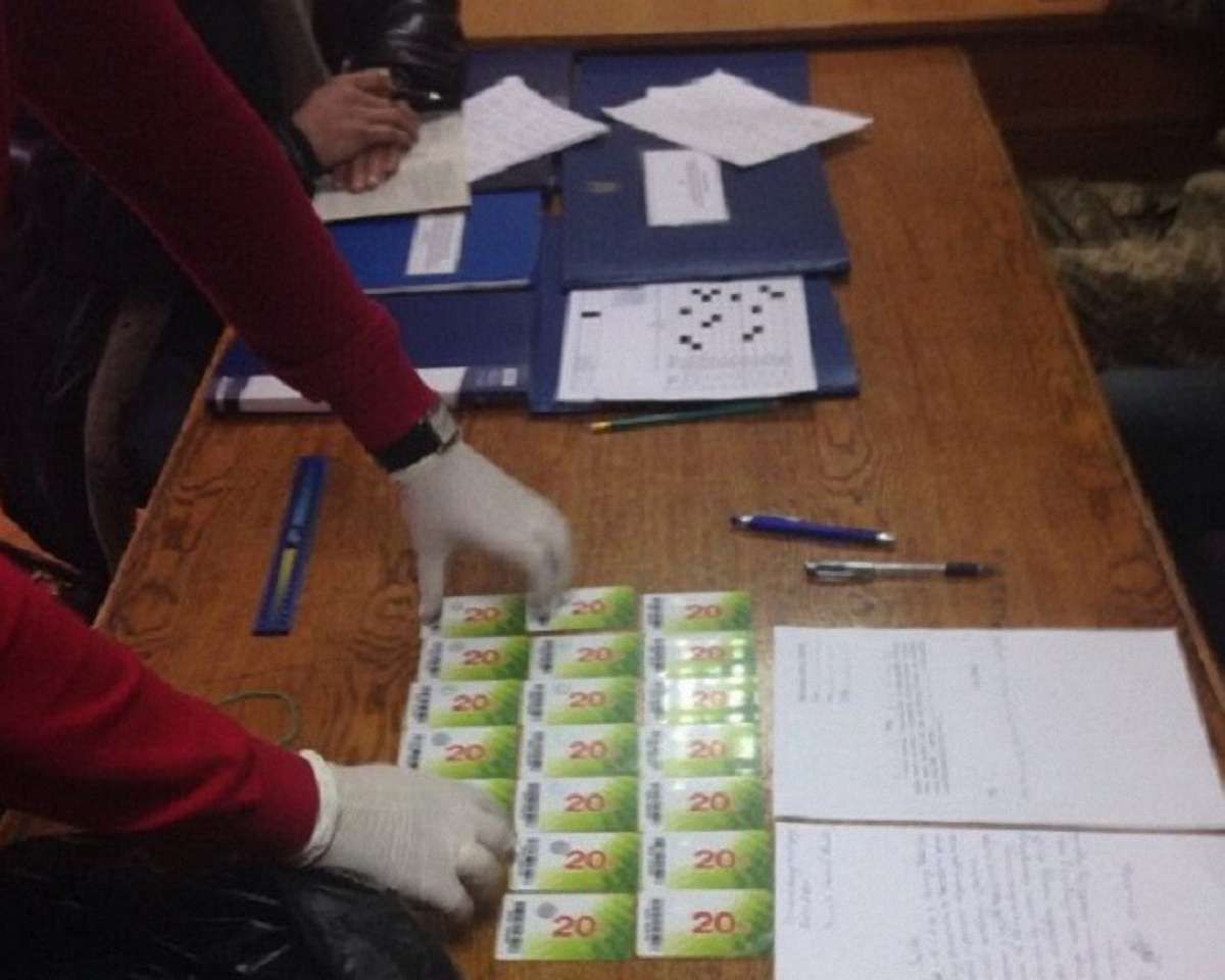 У Дніпрі затримали на хабарі районного військового комісара