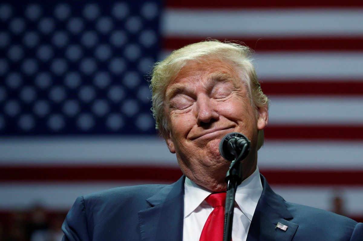 Російські спецслужби можуть володіти компроматом на Трампа