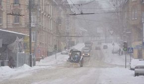 Комунальники прибиратимуть вулиці Львова всю ніч