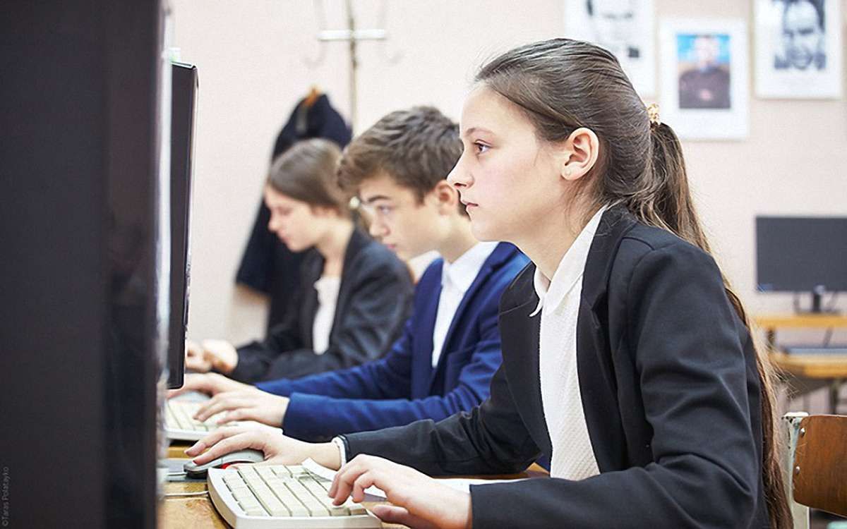 Міносвіти винесло на обговорення проект навчального плану для 10-11 класів