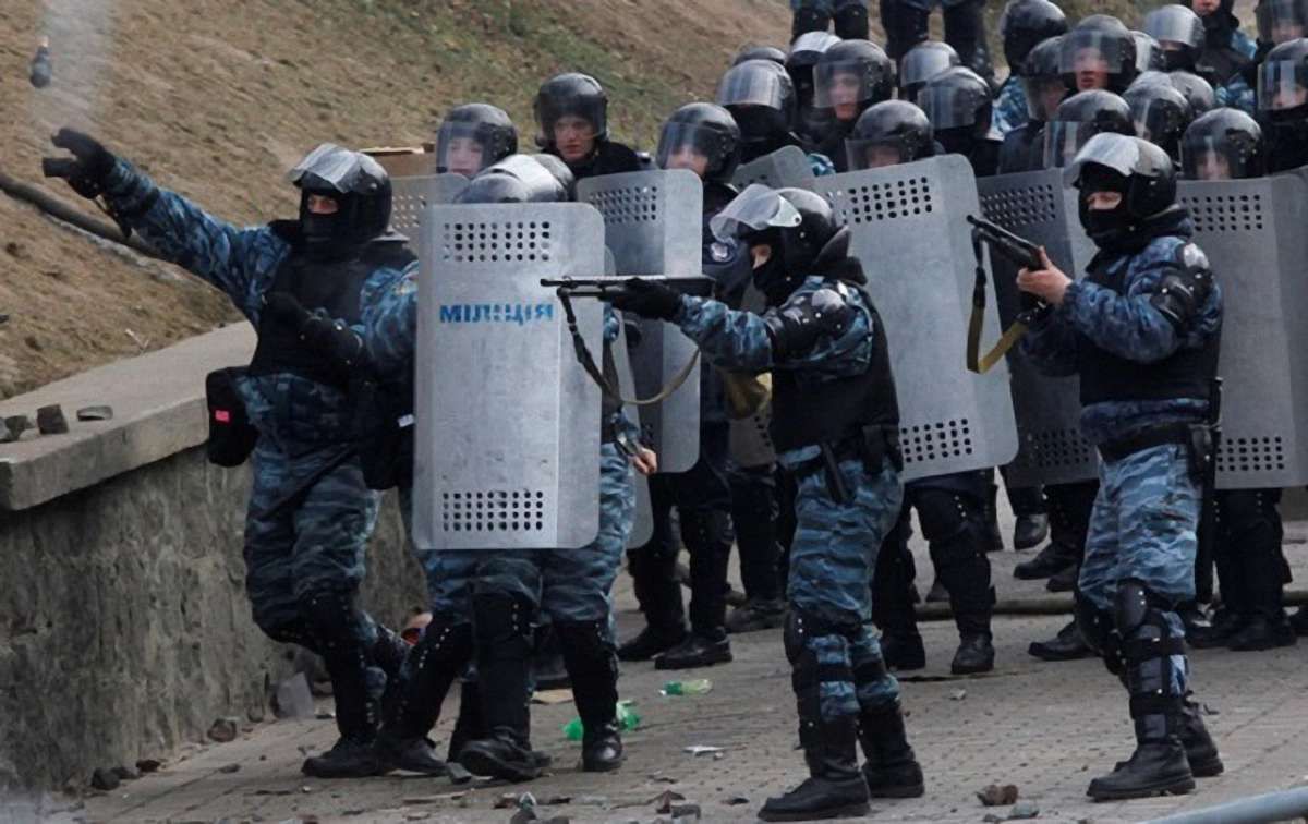 Підозрювані у вбивствах на Майдані «беркутівці» отримали російське громадянство