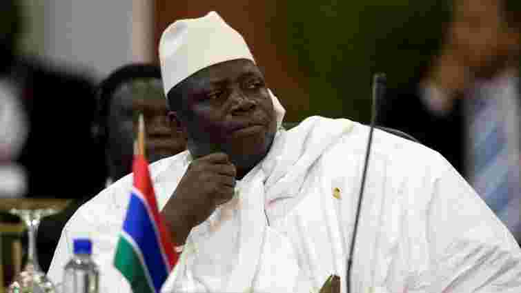 Президент Гамбії відмовився виконувати ультиматум Сенегалу та Нігерії і йти з посади