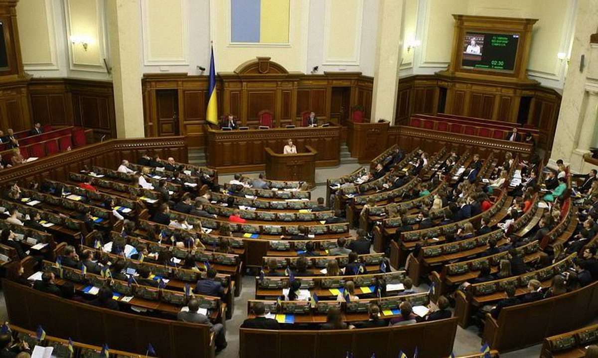 Екс-помічника Парубія звинуватили у махінаціях при ремонті опалення кабінетів ВРУ
