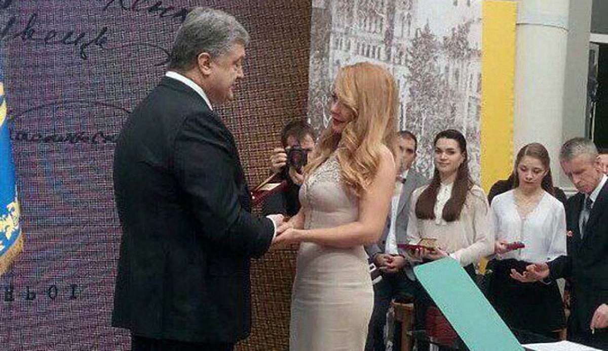 Президент присвоїв Тіні Кароль звання Народної артистки України