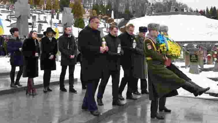 У День Соборності України у Львові вшанували пам'ять борців за незалежність