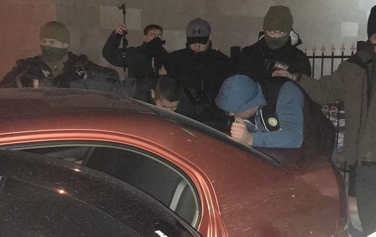 У Києві затримали на хабарі у $22 тис. суддю Солом'янського суду