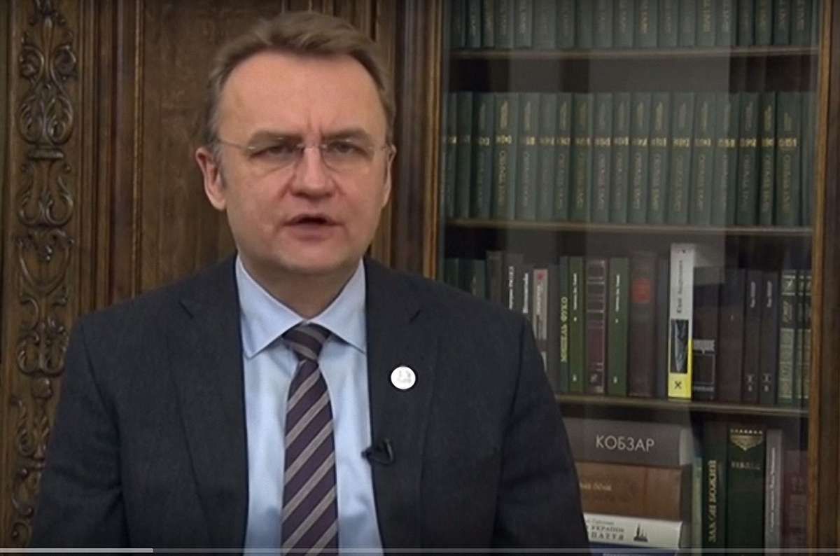 Садовий пообіцяв упродовж тижня оприлюднити план дій щодо нового сміттєзвалища